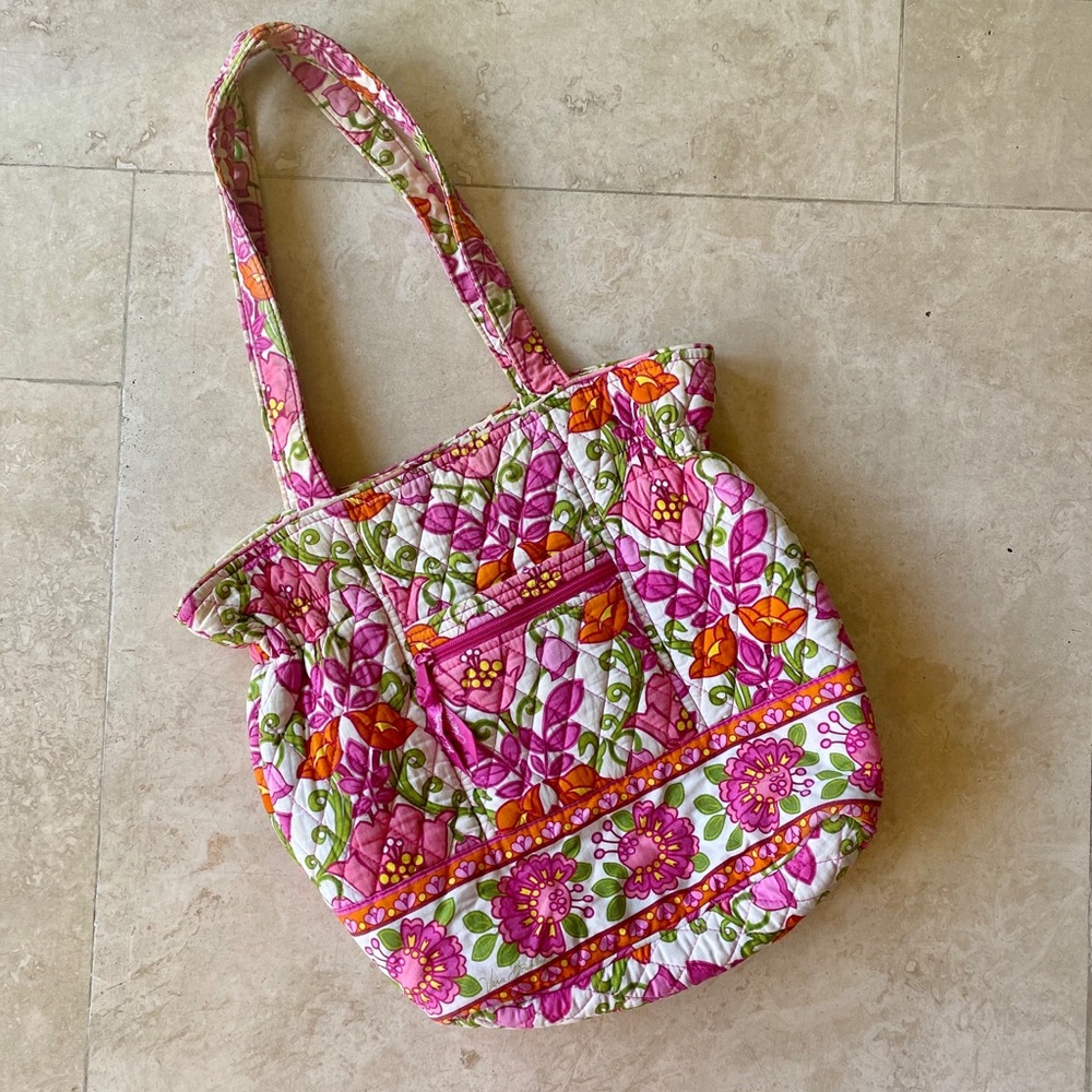 Vera Bradley Laura Tote Bag Purse in Lilli Bell